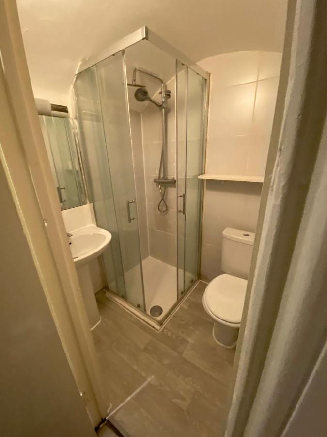 Апартаменты F24- Basement Single Studio Near Paddington Лондон Экстерьер фото