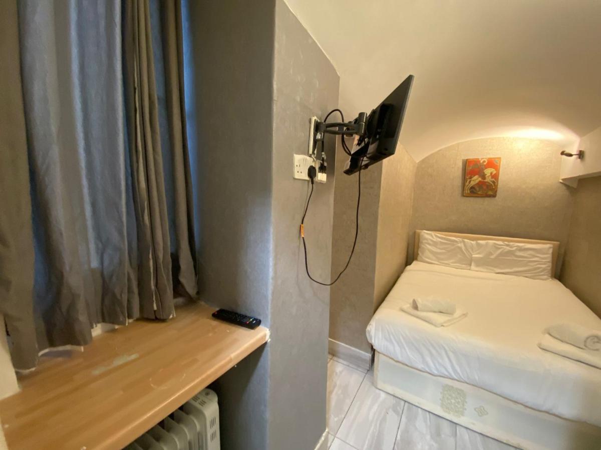 Апартаменты F24- Basement Single Studio Near Paddington Лондон Экстерьер фото